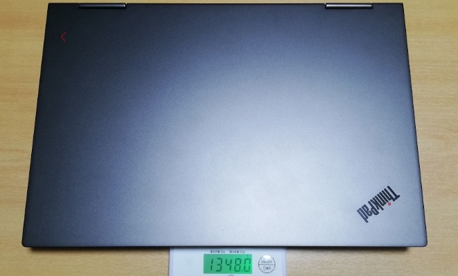 Lenovo X1 YOGAの重さ