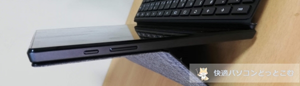 ASUS Chromebook Detachable CM3左側面インターフェイス